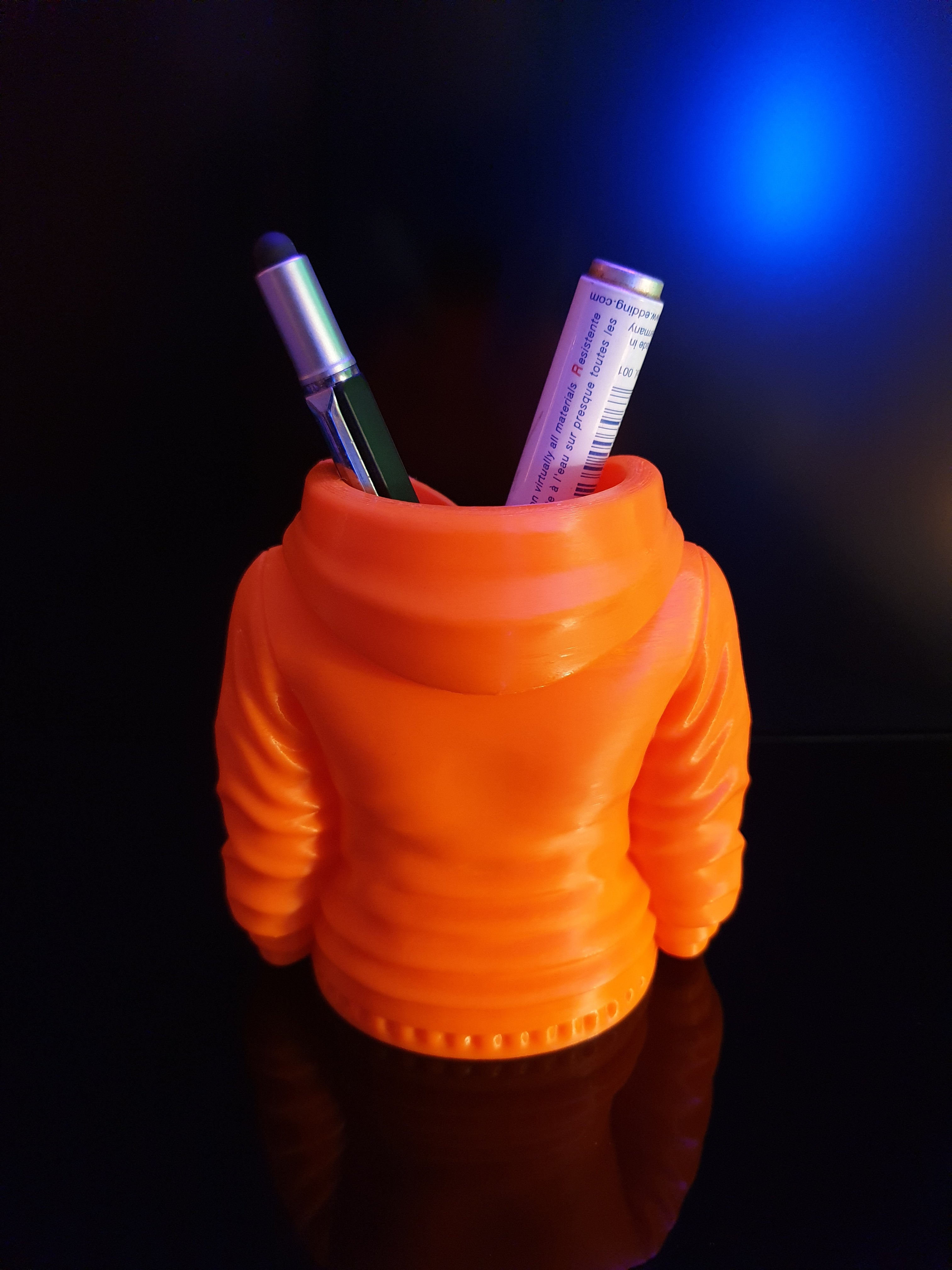 Trendy Hoodie Pen Holder – Aesthetic 3D Printed Desk Organizer (Multiple Colors Available)