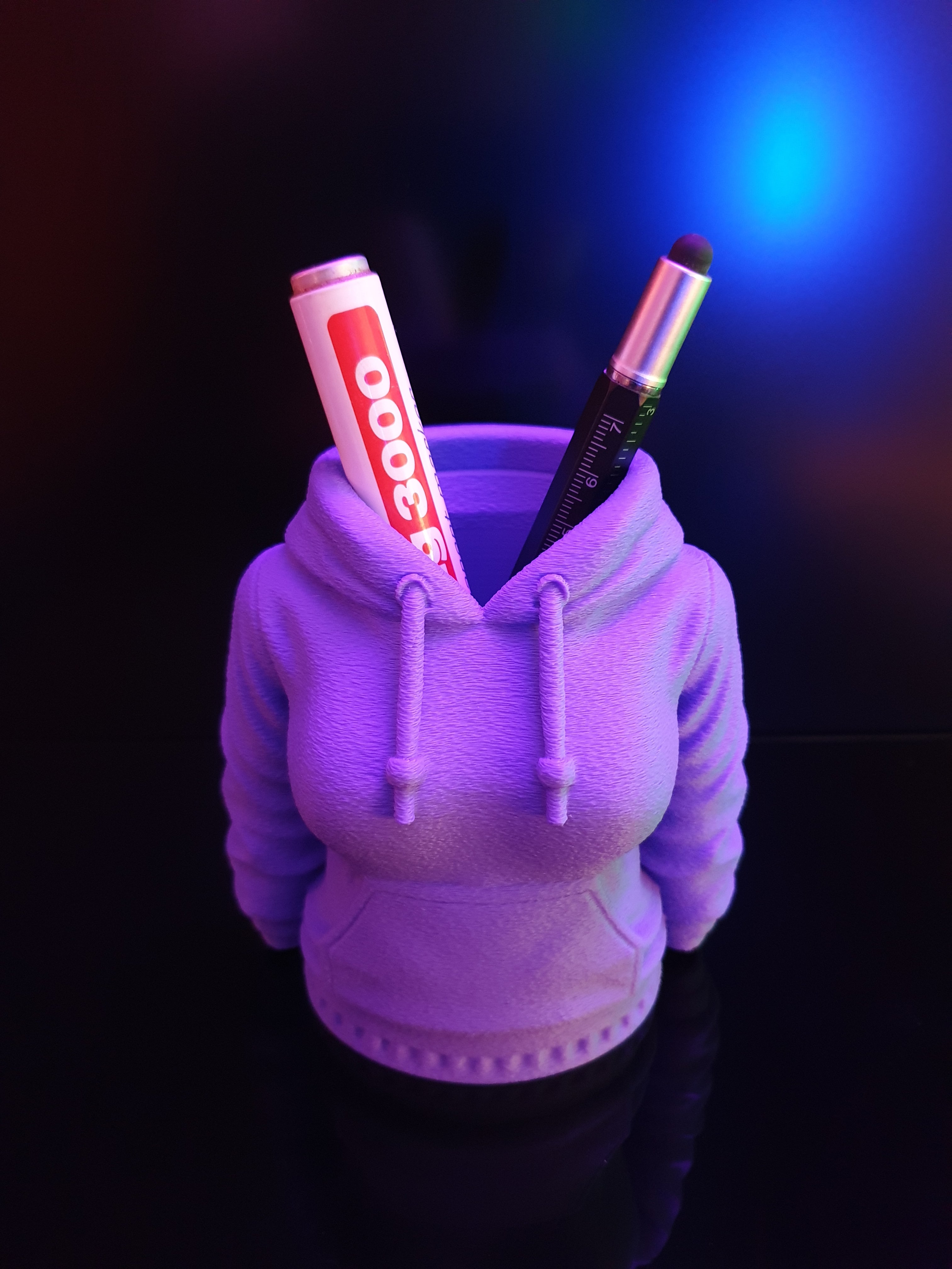 Trendy Hoodie Pen Holder – Aesthetic 3D Printed Desk Organizer (Multiple Colors Available)