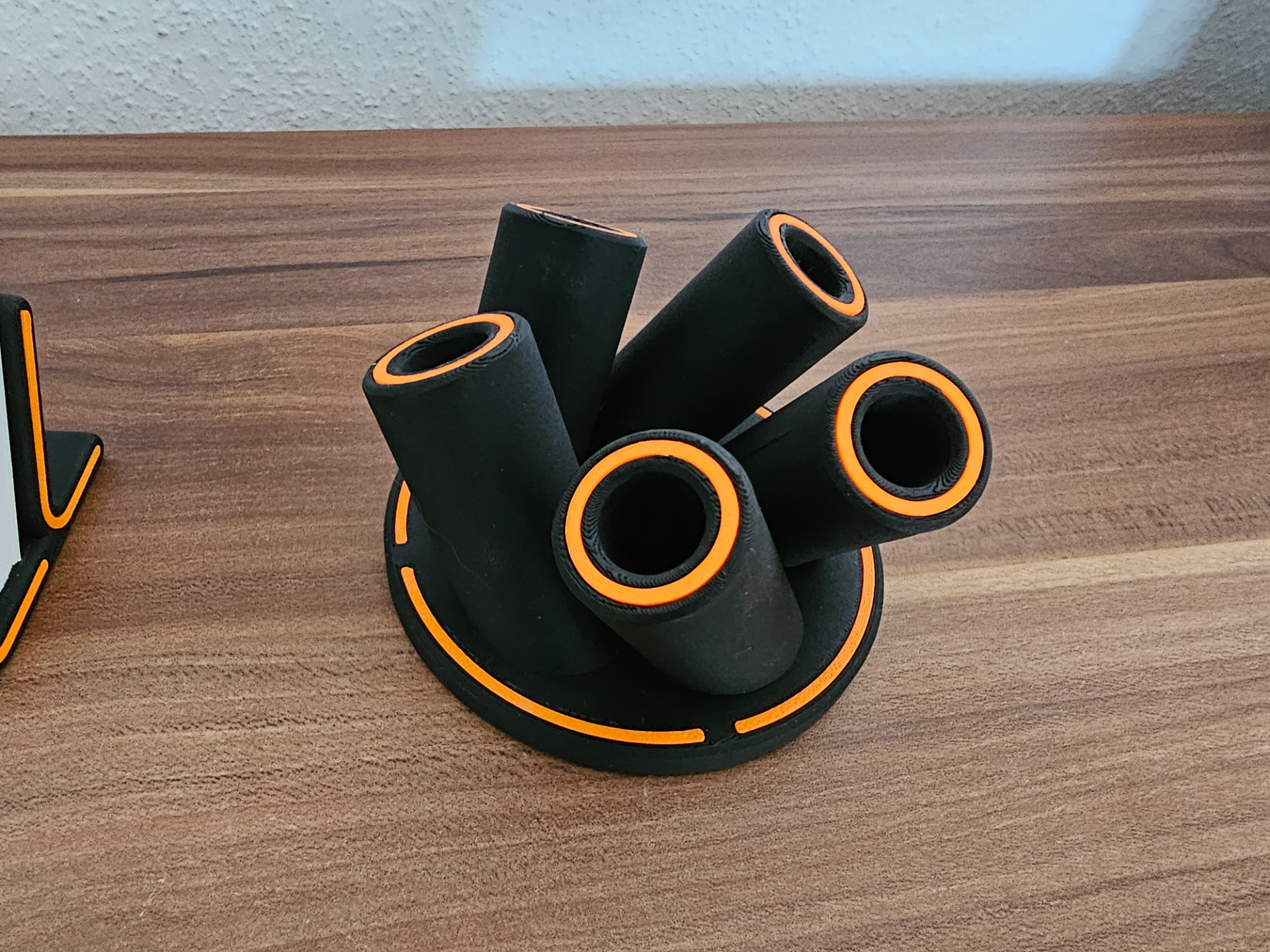 Futuristic Multi-Tube Pen Holder – Modern 3D Printed Desk Organizer