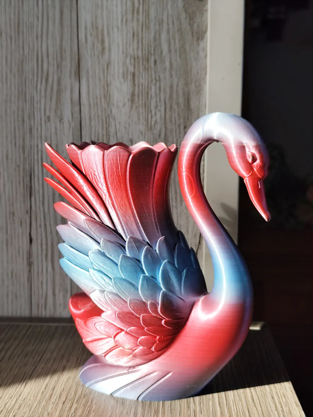 7Art 3D – Elegant Swan Bloom Vase