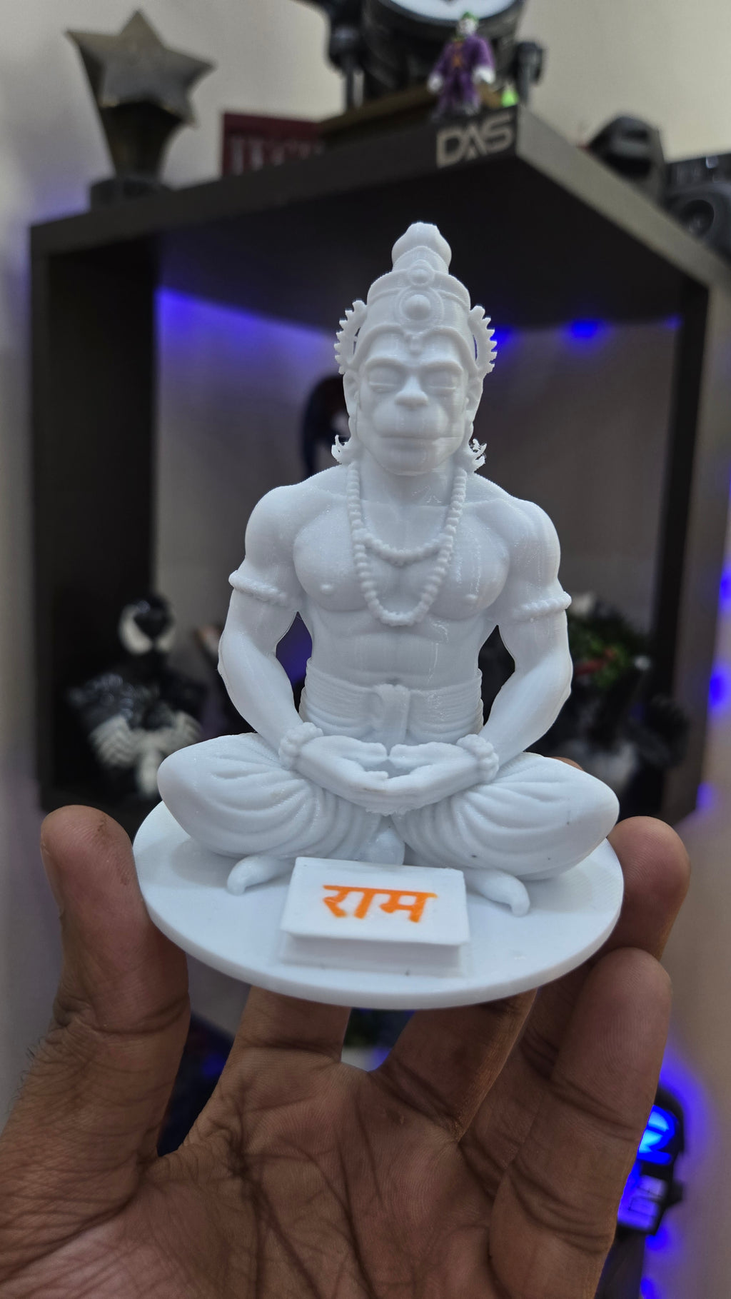 Meditating Lord Hanuman Statue – 3D Printed Hanuman Idol with Ram Naam for Home Temple, Spiritual Decor & Meditation