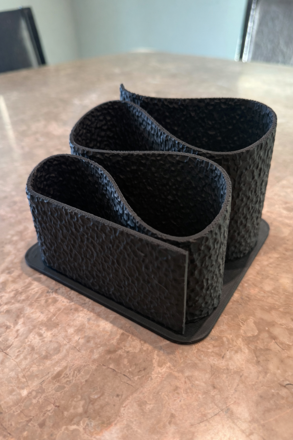 Modern 3-Section Desk Organizer – Textured Multi-Compartment Pen & Accessory Holder