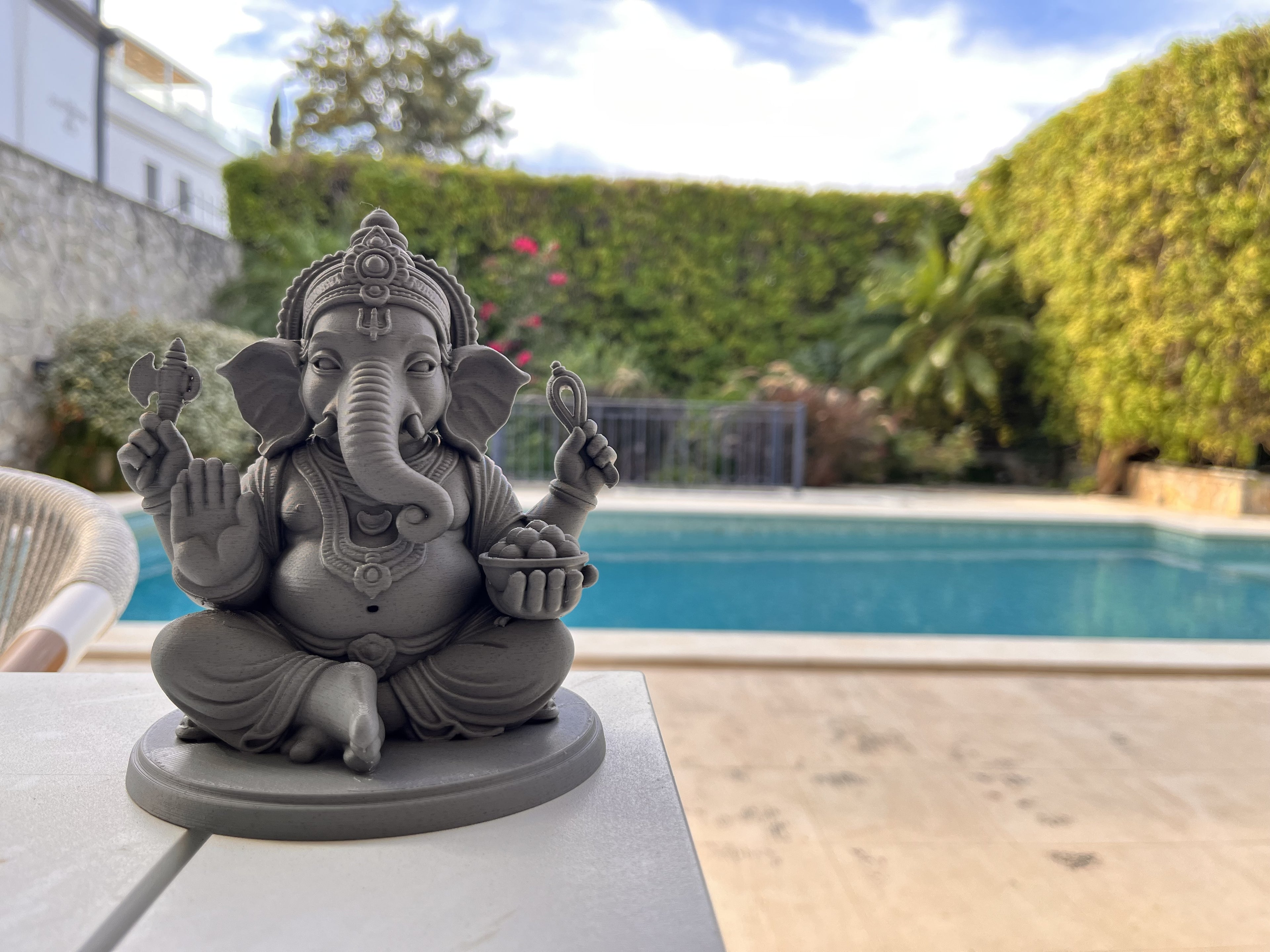 Shubh Ganesh Idol – Spiritual Home Decor & Temple Statue