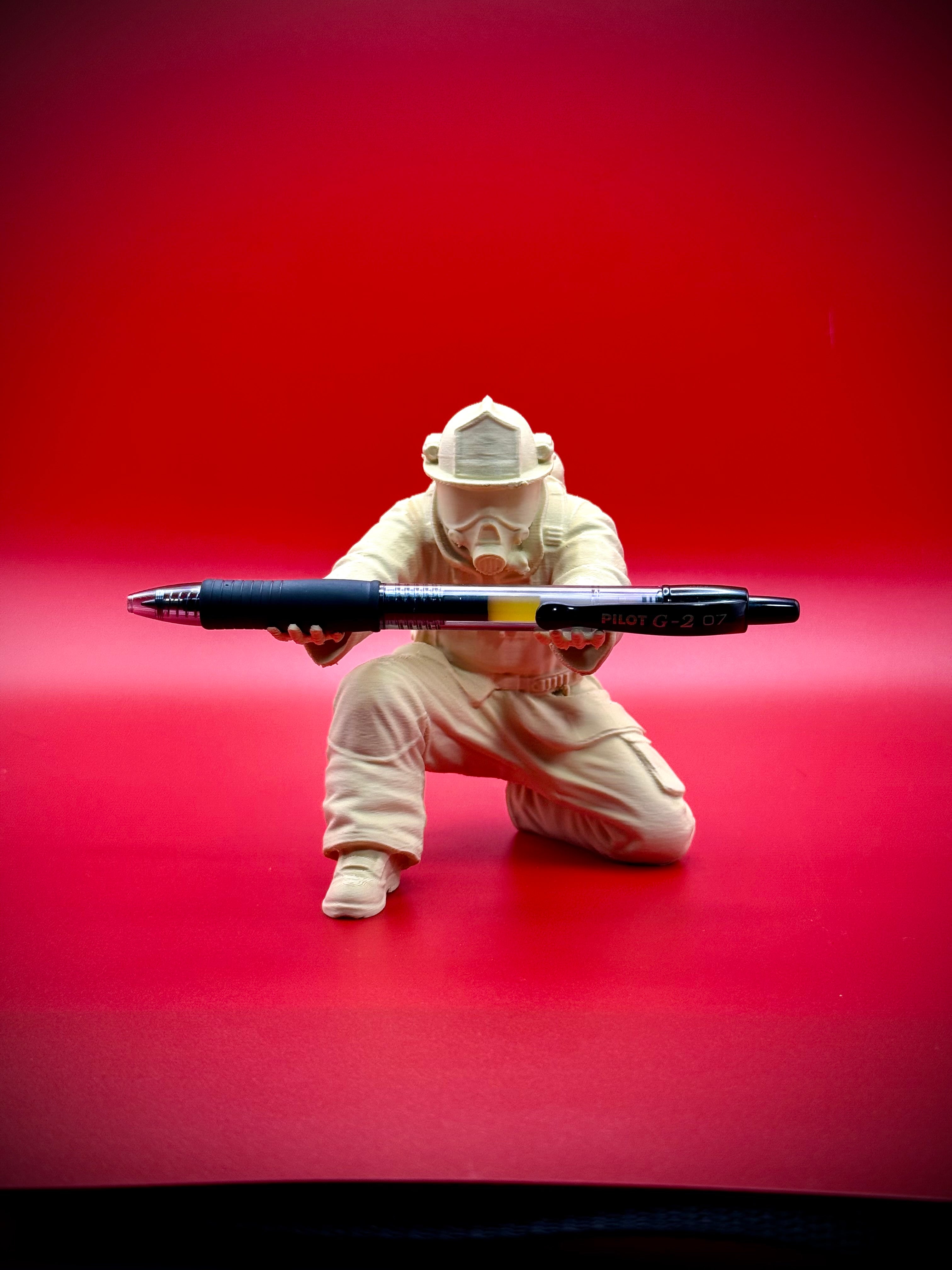 Creative Firefighter Pen Holder Statue – Unique Desk Decor Showpiece