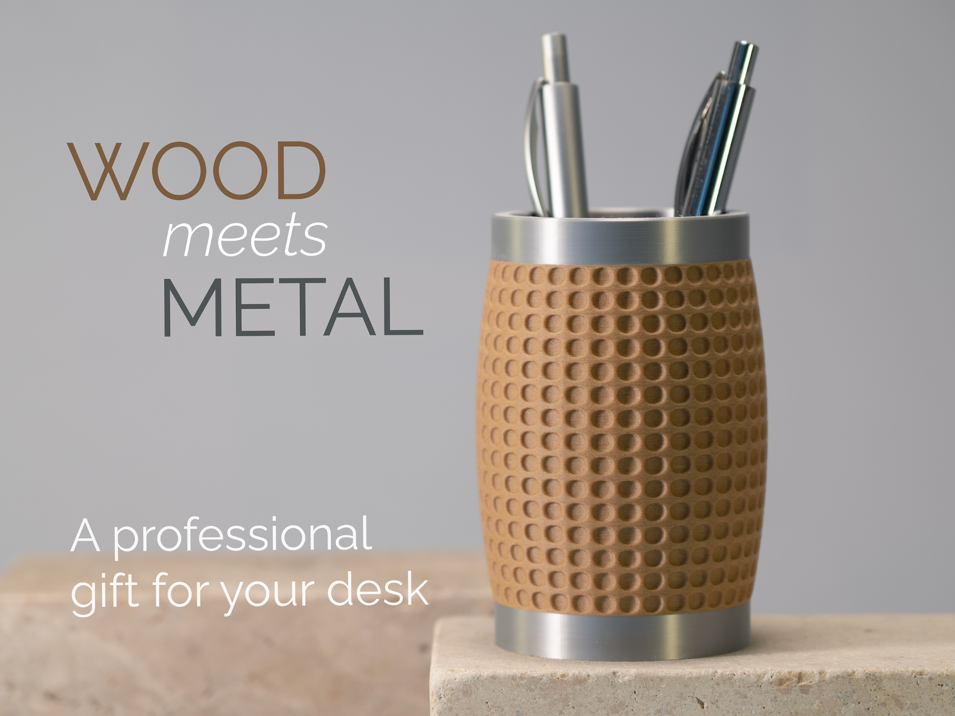 Wood & Metal Luxury Pencil Holder – Modern Executive Desk Organizer
